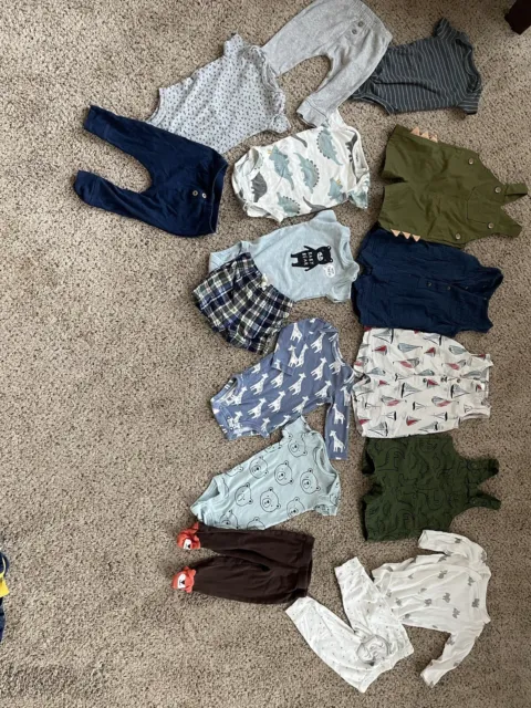 Bundle of 16 baby boy carters size 6 months