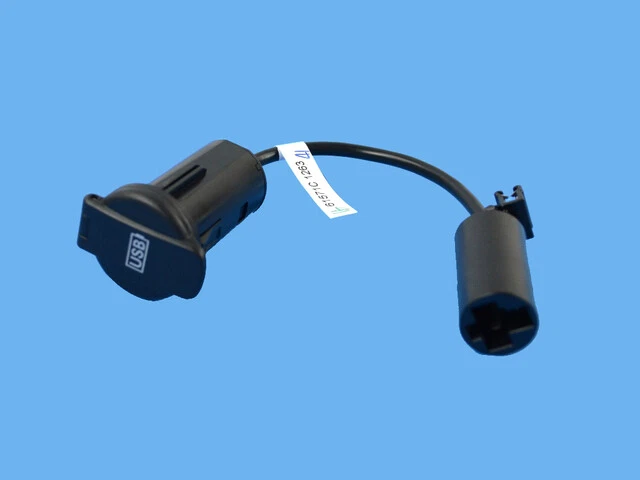Genuine Mopar Charging Port USB 68212468AA