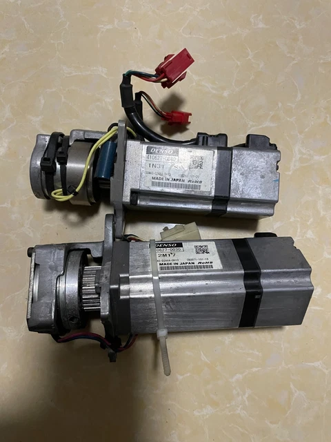 DENSO robot servo motor SGMAS-02AXA-DH13 SGMAS-D2AXA-DH13