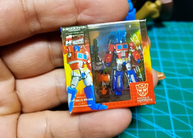 702570_4 702570_4