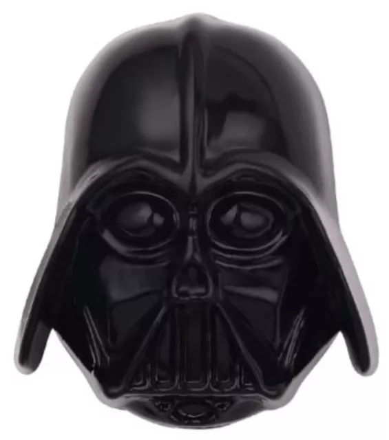 Star Wars - Darth Vader: spilla in metallo