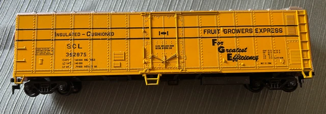 Walthers 50' insulated box car Seaboard Coast line #362875 No Box