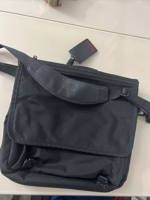 TUMI Alpha Expandable Black Portfolio Laptop Briefcase Ballistic Nylon 209D3 !