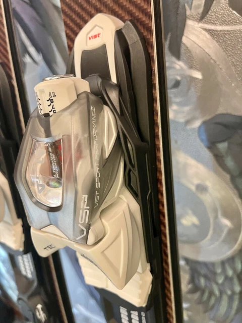 FERRARI Ski, Slalom Carver mit Bindung, nur 1 Tag gefahren, von Privat 6