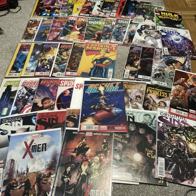 MARVEL COMIC BOOK LOT - 52 Comics - Mostly Mid 2010’s, Some 90’s Multiple Pics