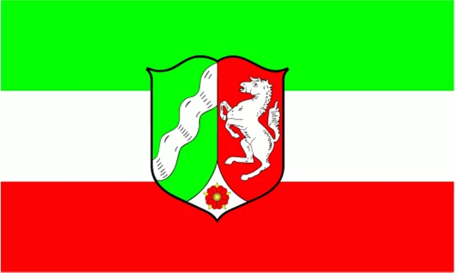 Grand Drapeau De Table Rhenanie Du Nord-Westphalie 30 X 45 Cm, Bois