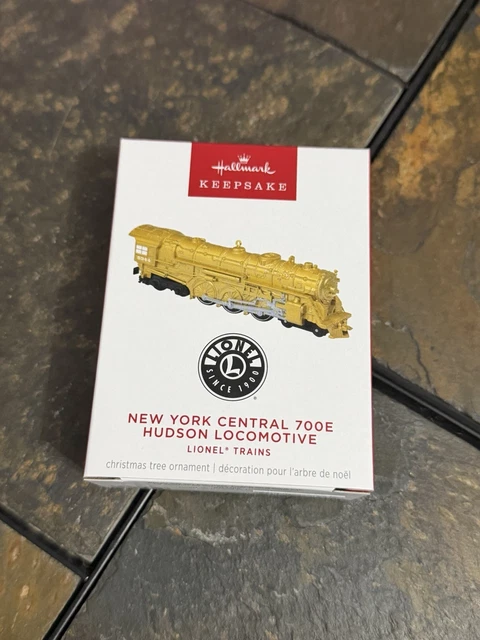 Hallmark Keepsake 2025 New York Central 700E Hudson Locomotive Lionel Ornament