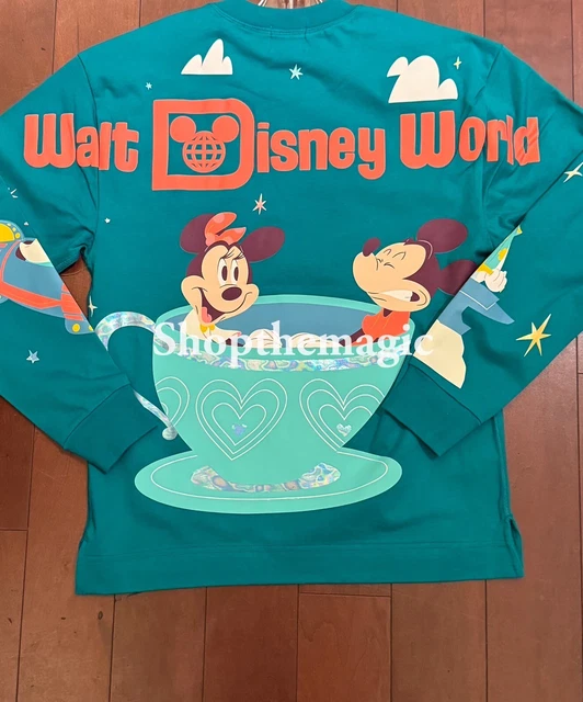 2024 DISNEY WORLD Castle Mickey Minnie Donald Magic Kingdom Sweatshirt