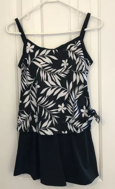 Via Marina Women's Swim Dress Swimsuit , Size 8, Black & White Floral, One-Piece