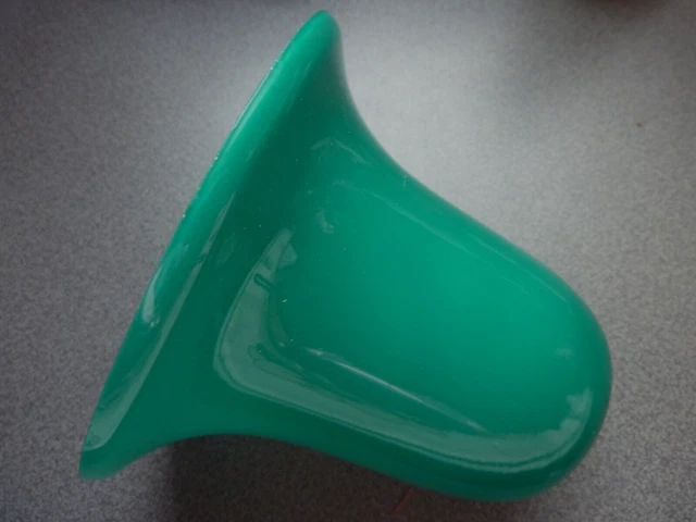 Ancienne Tulipe De Lampe En Verre Opaline Verte Art Deco Desk Lamp Shade