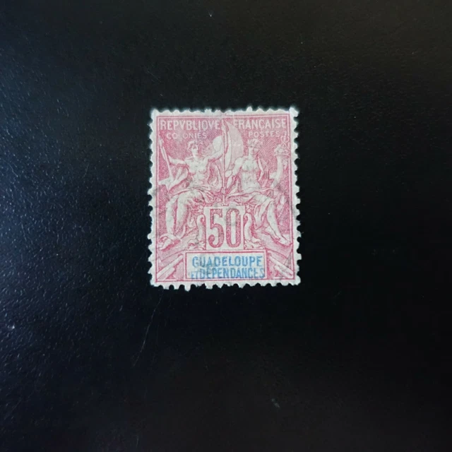 France Colonie Guadeloupe N°37 Oblitéré