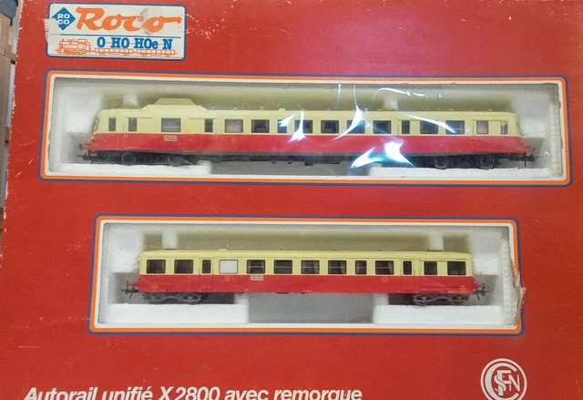 AUTORAIL SNCF X ABD 2863 et remorque X ABD 7549 ROCO ref 43009 EUR 82