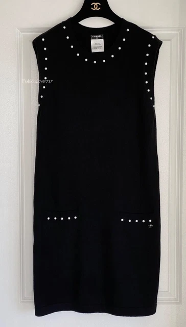 $3100 CHANEL 16C Paris-Seoul Navy Blue Cc Buttons Knit Sweater 