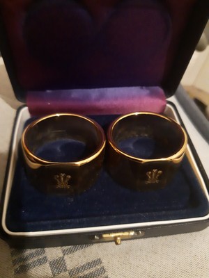 CHARLES AND DIANA ROYAL WEDDING COMMEMORATION GOBLETS IN BOX-APPEAR UNUSED-EXC. 