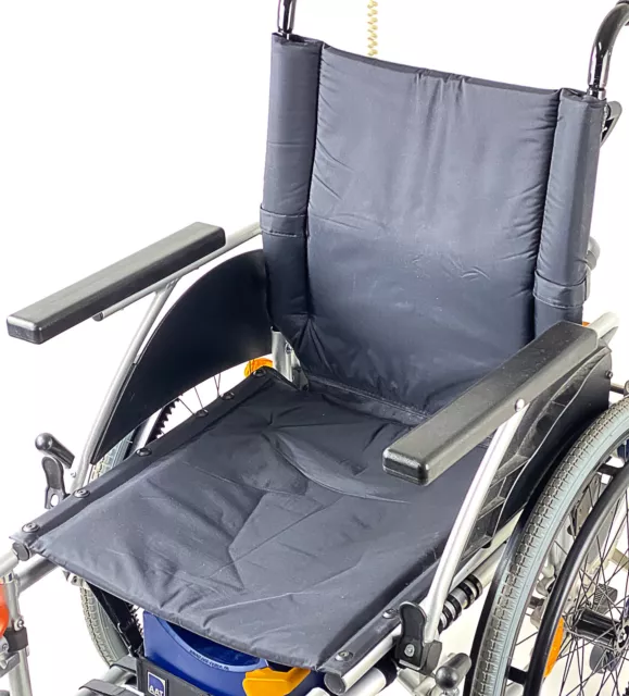 AAT Alber V-Max  elektr.  Brems- und Schiebehilfe  mit Rollstuhl 45cm Sitzbreite 2