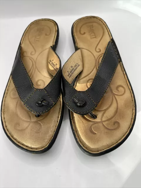 Born Womens Black Leather Open Toe Slip On Thong Sandals Size US 8