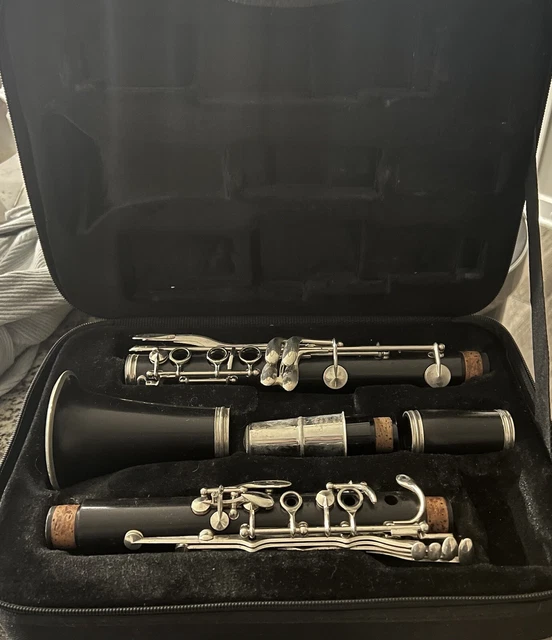 BUFFET CRAMPON E11 Bb Excellent Condition w/ Pro Mouthpiece