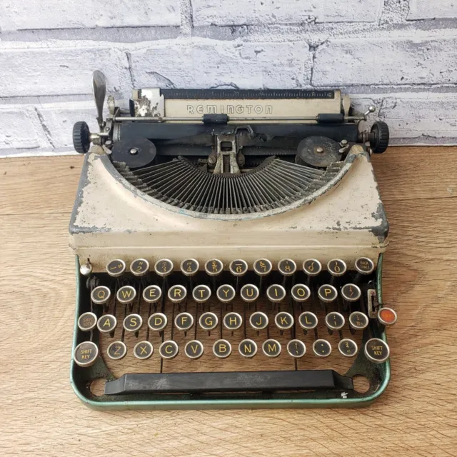 Machine à écrire vintage portable antique originale de collection REMINGTON...