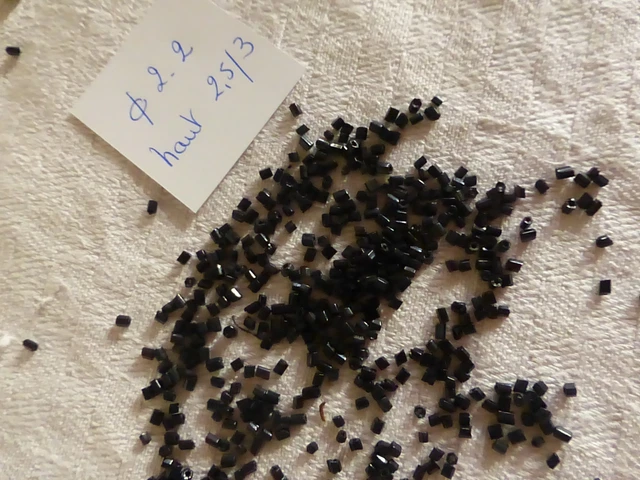 Lot De Perles Anciennes En Verre Jais De Paris Mordoré - 14 Grammes - France