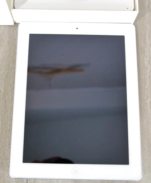 Apple iPad 2 16GB, Wi-Fi, 9.7in White -