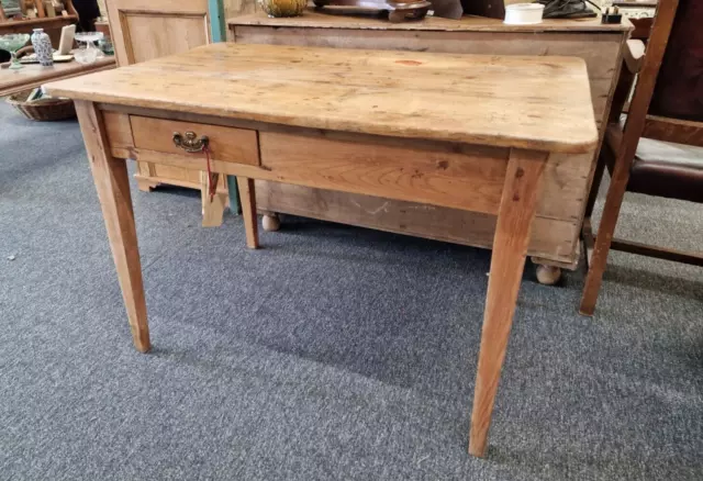 Vintage Rustic Farmhouse Pine Dining Table Kitchen Table