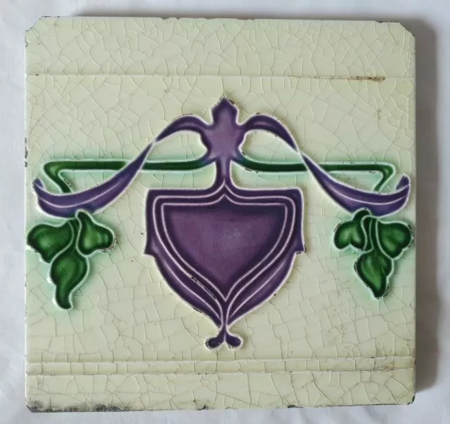 COLOURFUL ART NOUVEAU DESIGN 6 INCH ANTIQUE TILE (A) CIRCA 1900s