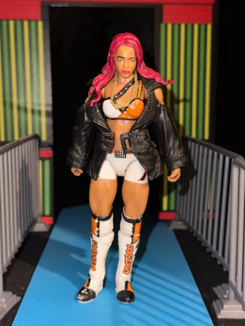 WWE Sasha Banks Elite Series 44 Mattel Wrestling Figure Diva Woman  COMBINED P&P