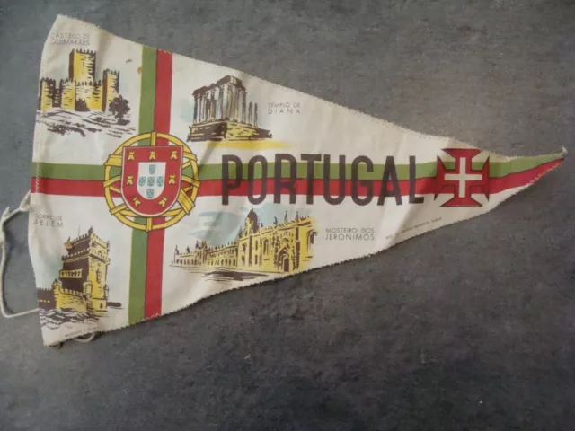 VINTAGE - Fanion - PORTUGAL - Face unique (RARE) - En nylon - 29 cm - 2 photos