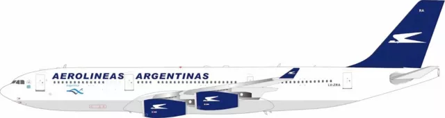 A340-211 Aerolineas Argentinas Rég : Lv-Zra Avec / S - INFLIGHT 200 IF342LV0224