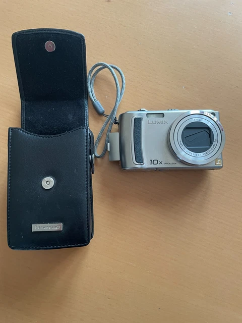Panasonic LUMIX DMC-TZ4 8.1MP Digital Camera - Silver