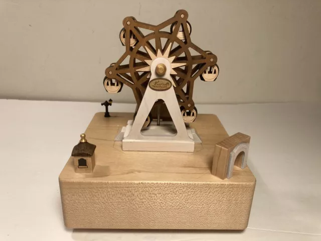 JEAN CULTURAL & CREATIVE "WOODERFUL LIFE" Ferris Wheel Wood Music Box