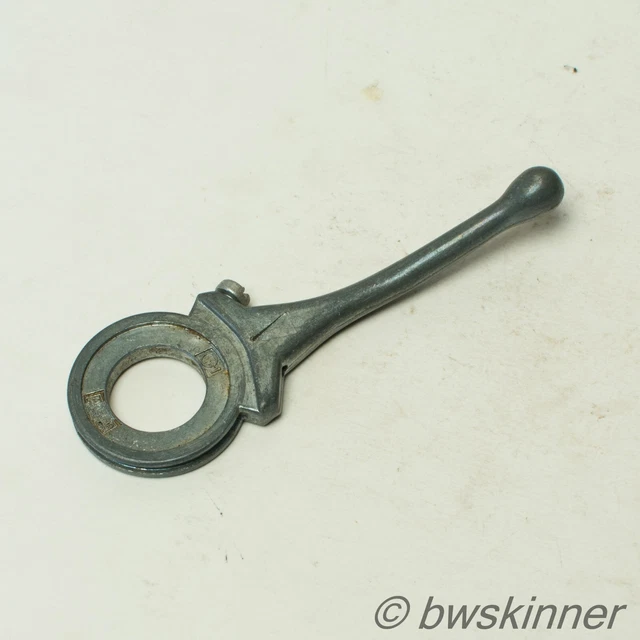 Vintage MAGURA Throttle Control Lever. Moped / Motorbike. NOS. Vintage MAGURA Throttle Control Lever. Moped / Motorbike. NOS.