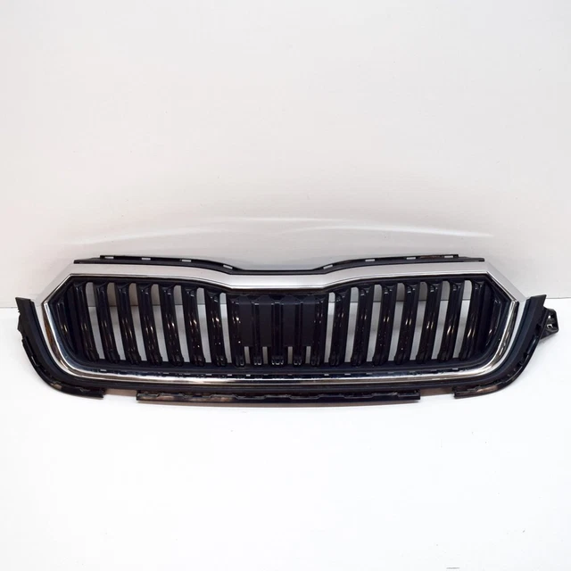 SKODA OCTAVIA MK4 NX 1.0 TSI Griglia radiatore paraurti anteriore 5E3807723 81kw 2022