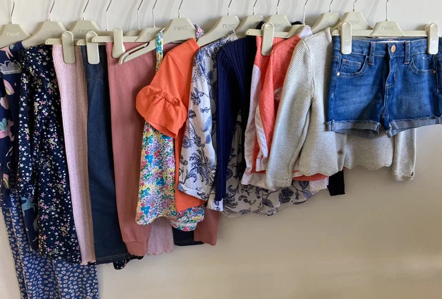*Girls Clothes Bundle Age 4-5 Years* All in Very Good Condition* 15 Items*