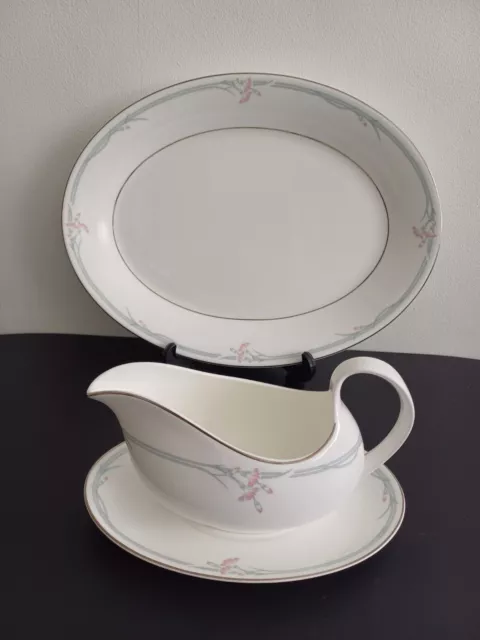 Royal Doulton Carnation 34 cm Oval Plate & Gravy & Tray - Immaculate - 1st