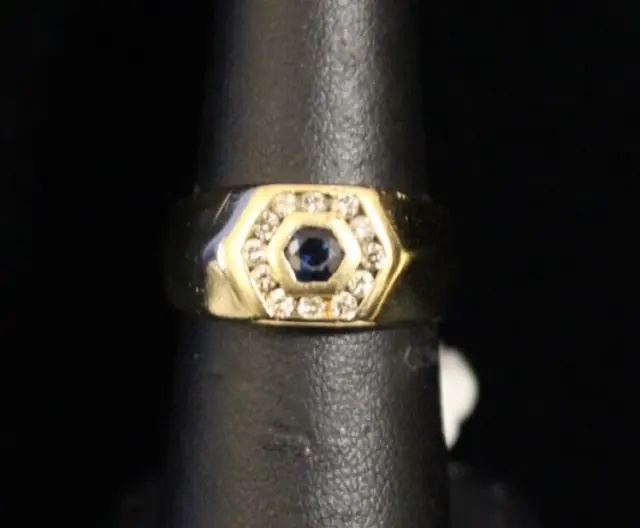 (RI5) Men's 14K Yellow Gold Sapphire & Diamond Ring - Size 7.5 - 6 g - .24 TCW