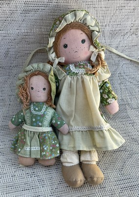 Vintage Holly Hobbie Amy Cloth Rag Doll Lot Of 2 Knickerbocker 9