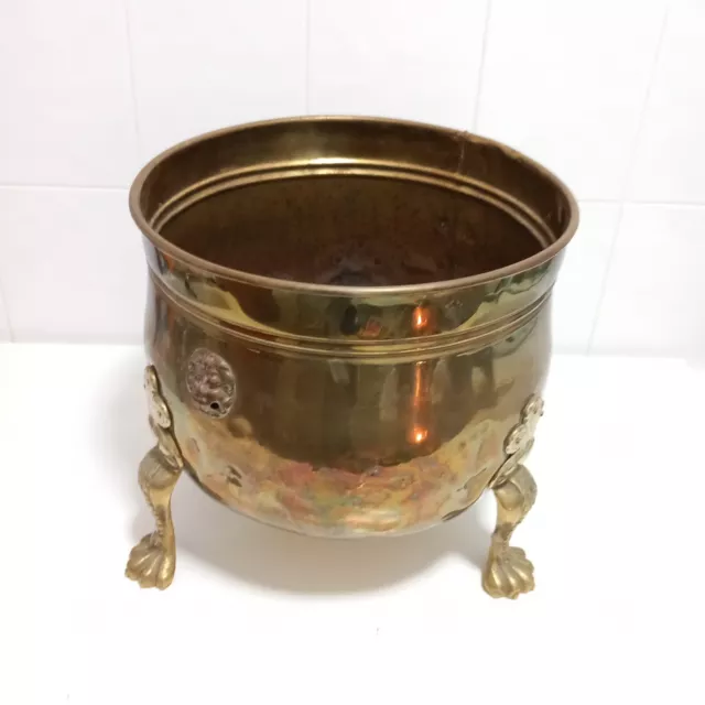 English Copper Coal Bucket With Brass Claw Feet & Lion Head Handles 2