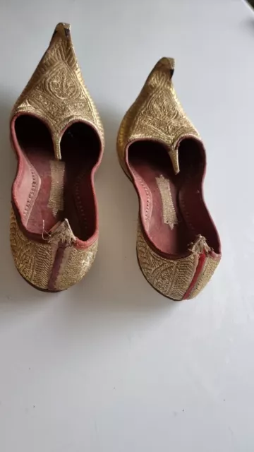 Old Slippers, Golden Alladdin Shoes. Middle East. Newman Antique Shoes