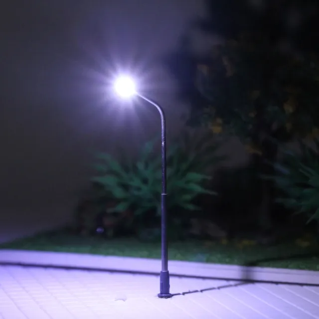 10pcs Model Trains N Gauge 1:150 Lamp Post Street Lights Cool White LEDs LQS06