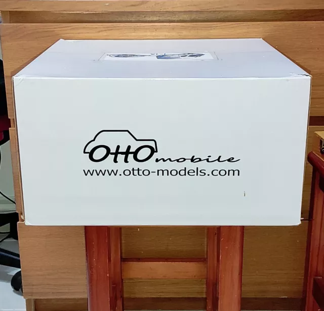 Ottomobile Caja Grande Para Coches De Coleccion Escala 1/18