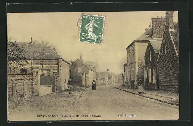 CPA Petit-Fercourt, Route de Noailles, vue de la rue 1905