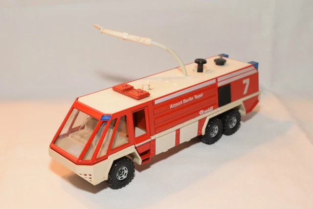 570990_5