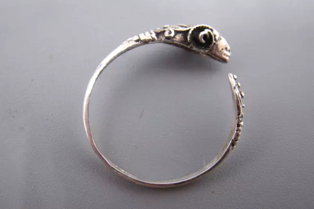 Belle Bague Ancienne A La Tete De Belier En Argent Taille 60 Reglable + Ou -