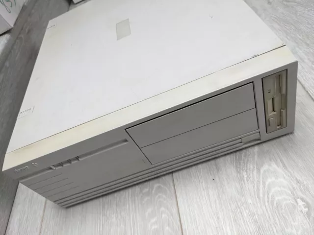 Vintage Acer 500DB Desktop PC with Pentium 100Mhz / WIndows 3.11