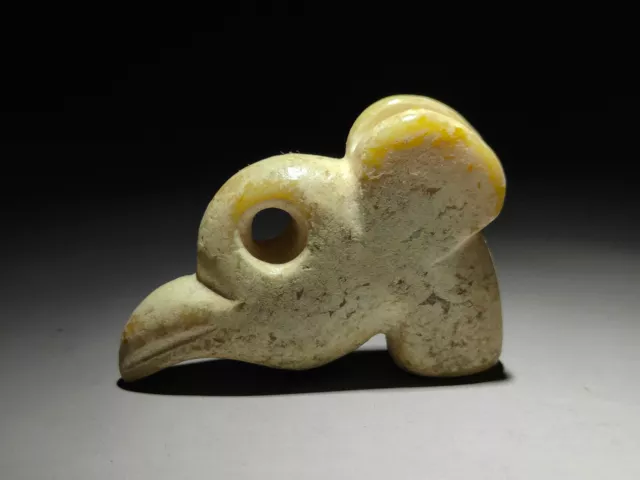 China HongShan Culture Old Jade Stone phoenix bird head Amulet Pendant L082