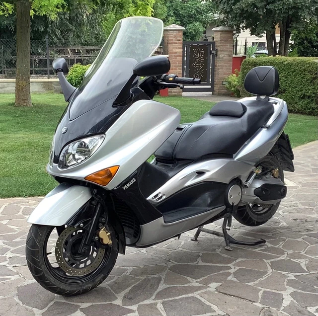 Yamaha TMax500 - 11-2001- Vendo per inutilizzo - Revisionato nel 2021 - 34000 km Yamaha TMax500 - 11-2001- Vendo per inutilizzo - Revisionato nel 2021 - 34000 km