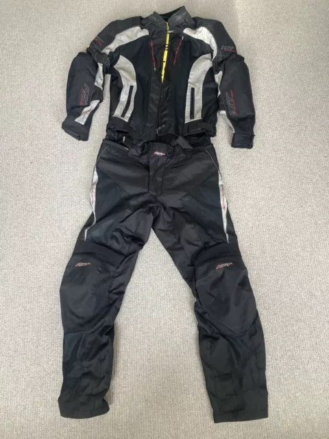 RST ventilator 3 textile motorcycle Jacket and Trousers size L