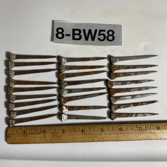 Lot Of 25 Vintage  2 1/2 inch Crown Logo Cut Nails 8-BW58
