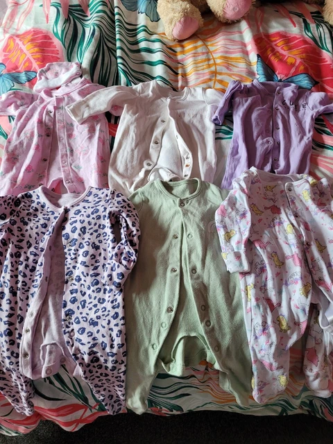 Pacchetto tuta pigiama bambina 0-3 mesi